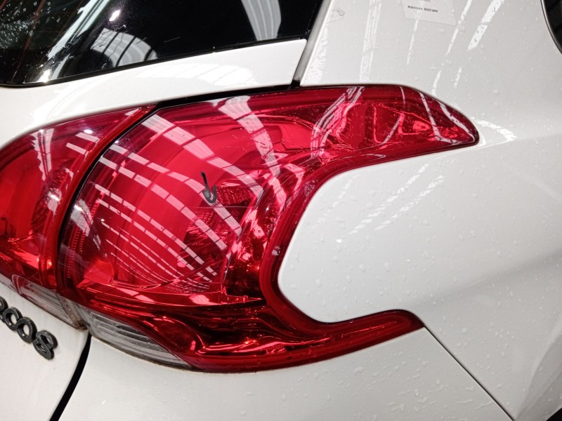 Recambio de piloto trasero derecho para peugeot 2008 i (cu_) 1.6 bluehdi 120 referencia OEM IAM   