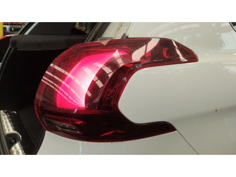 Recambio de piloto trasero derecho para peugeot 2008 i (cu_) 1.2 thp 110 / puretech 110 referencia OEM IAM   