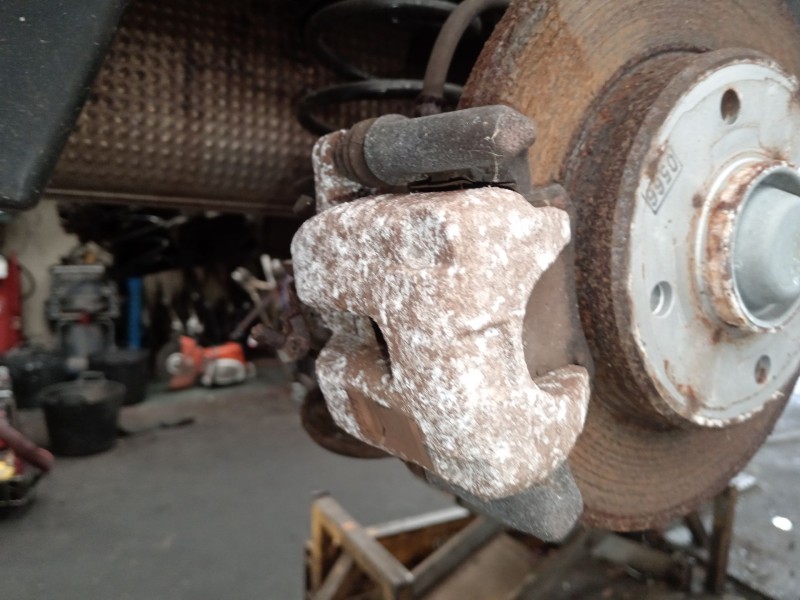 Recambio de pinza freno trasera derecha para peugeot 2008 i (cu_) 1.6 vti referencia OEM IAM   