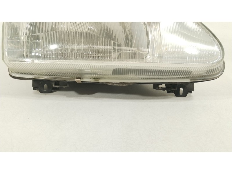 Recambio de faro derecho para renault megane scénic (ja0/1_) 1.9 dti (ja0n) referencia OEM IAM 7701040683  