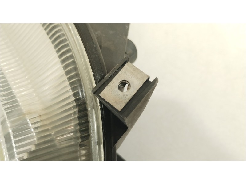 Recambio de faro derecho para renault megane scénic (ja0/1_) 1.9 dti (ja0n) referencia OEM IAM 7701040683  