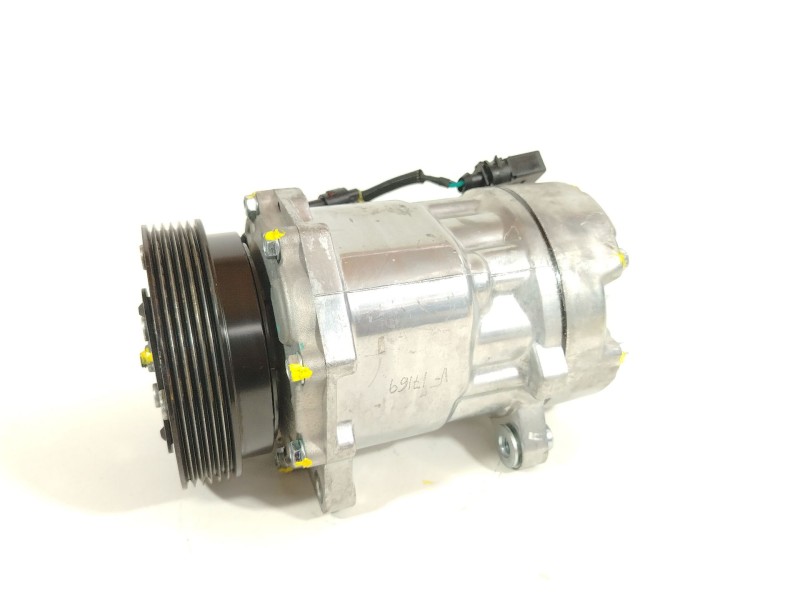 Recambio de compresor aire acondicionado para seat leon (1m1) 1.9 tdi referencia OEM IAM 1J0820803L 813200 