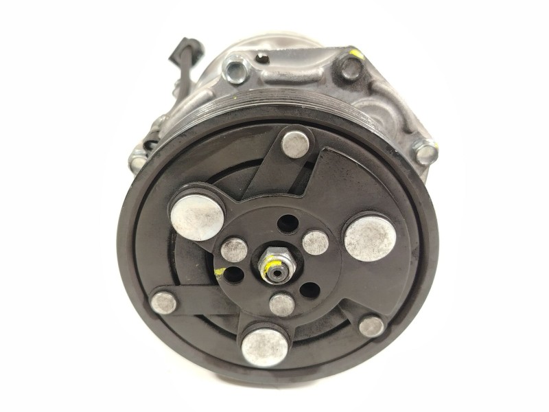 Recambio de compresor aire acondicionado para volkswagen golf iv (1j1) 1.9 tdi referencia OEM IAM 8FK351125 1J0820803L 
