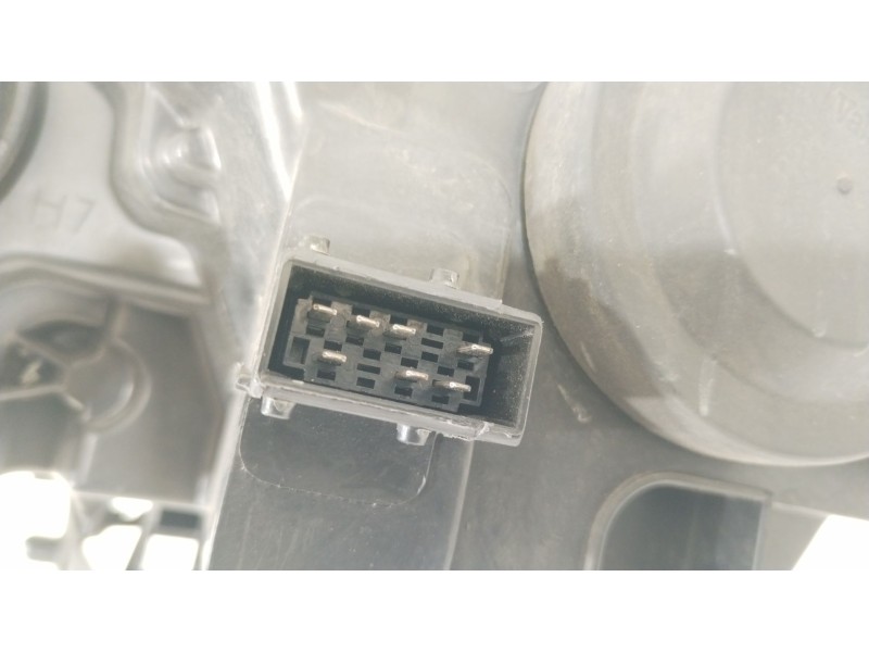 Recambio de faro derecho para citroën c4 i (lc_) 1.6 16v referencia OEM IAM 620653 9646893880 89009406