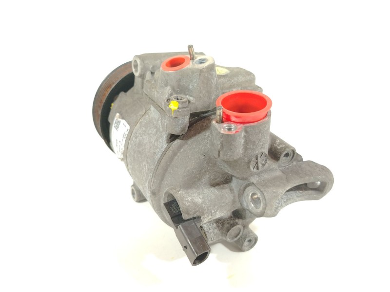 Recambio de compresor aire acondicionado para seat leon (1p1) 1.9 tdi referencia OEM IAM 5N0820803A  
