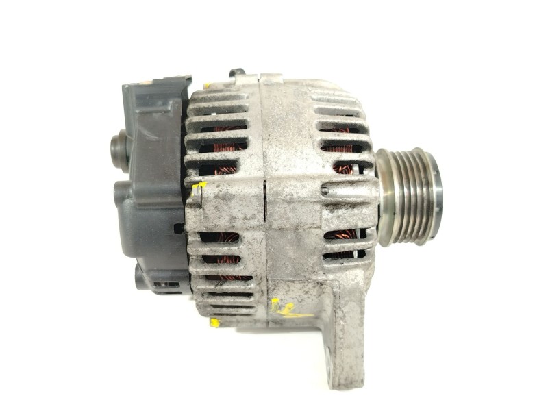 Recambio de alternador para hyundai i30 (fd) 1.6 crdi referencia OEM IAM 373002A110  2655475