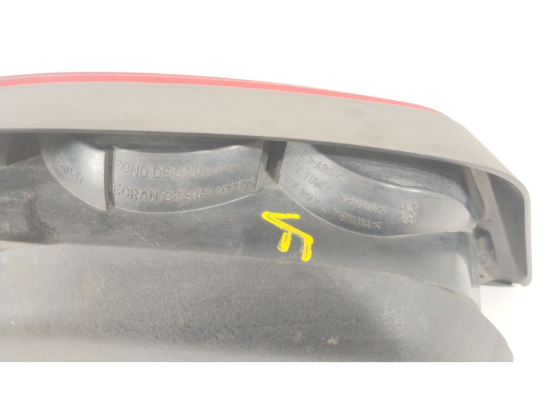 Recambio de piloto trasero derecho para peugeot 306 (7b, n3, n5) 1.9 d referencia OEM IAM 6351H7  