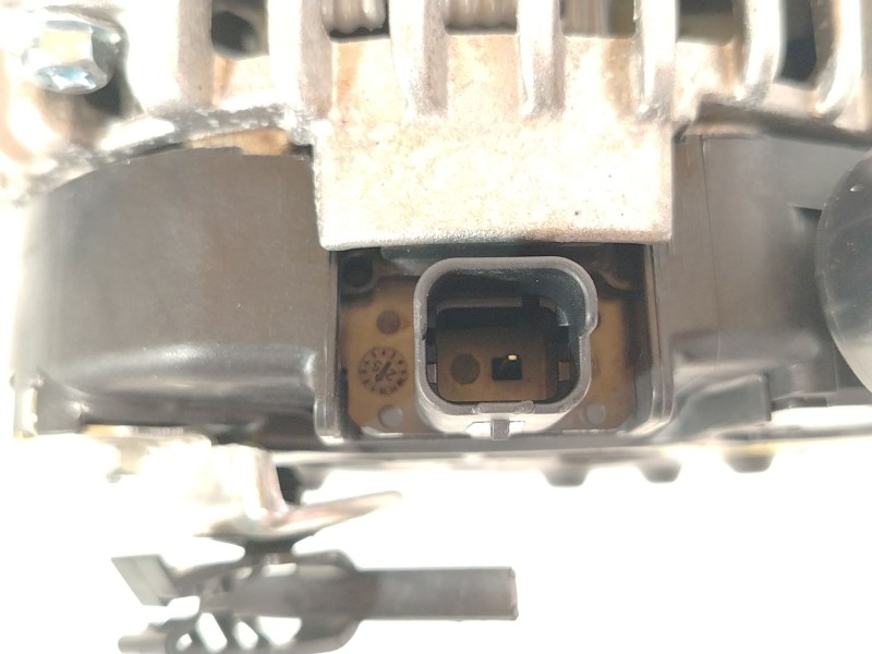 Recambio de alternador para peugeot rifter 1.5 bluehdi 100 referencia OEM IAM 9827171980 A002TV2081ZEA 