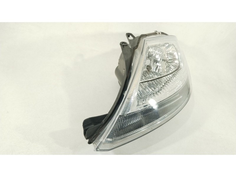 Recambio de faro izquierdo para citroën c3 i (fc_, fn_) 1.4 hdi referencia OEM IAM 620885  