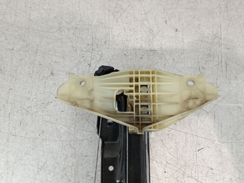 Recambio de elevalunas delantero izquierdo para peugeot expert autobús (v_) 1.6 bluehdi 115 referencia OEM IAM 9808388580 980532
