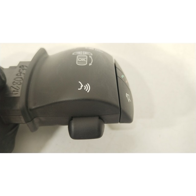 Recambio de mando multifuncion para renault megane iii hatchback (bz0/1_, b3_) 1.5 dci referencia OEM IAM 255520014R  