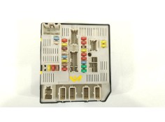 Recambio de caja reles / fusibles para renault megane iii hatchback (bz0/1_, b3_) 1.5 dci referencia OEM IAM 284B60009R USMBD95L 2
