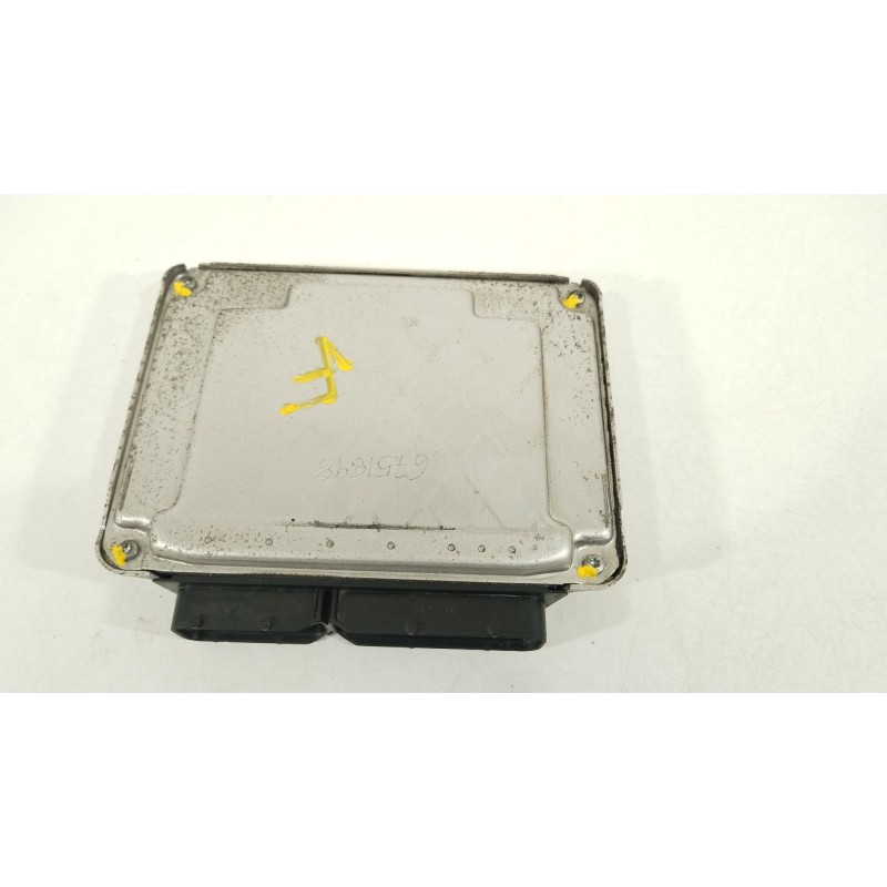 Recambio de centralita motor uce para seat ibiza iii (6l1) 1.9 tdi referencia OEM IAM 038906019NL 0281012276 