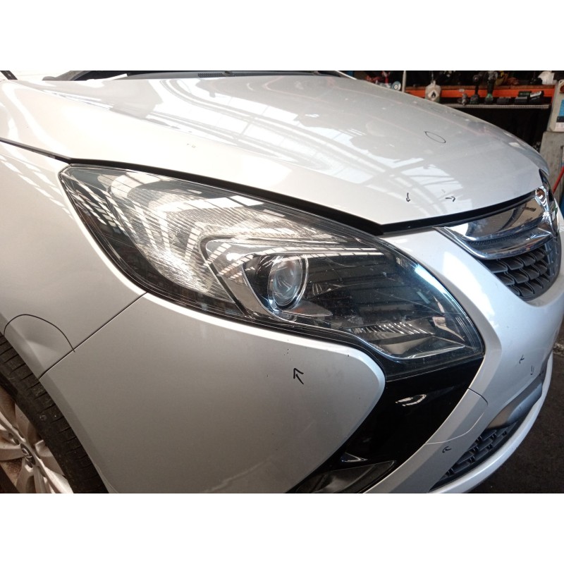 Recambio de faro derecho para opel zafira tourer c (p12) 2.0 cdti (75) referencia OEM IAM 13399859  