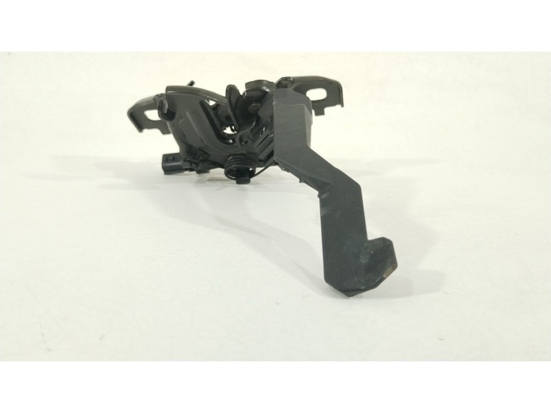 Recambio de cerradura capot para dacia sandero iii 1.0 sce 65 referencia OEM IAM 656017312R  