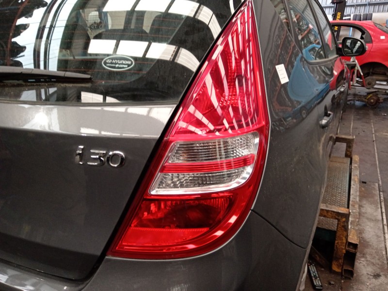 Recambio de piloto trasero derecho para hyundai i30 (fd) 1.4 referencia OEM IAM   
