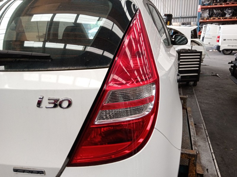 Recambio de piloto trasero derecho para hyundai i30 (fd) 1.6 crdi referencia OEM IAM   