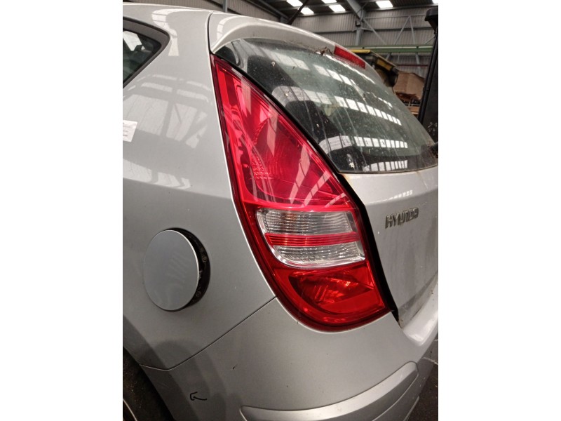 Recambio de piloto trasero izquierdo para hyundai i30 (fd) 1.6 referencia OEM IAM   