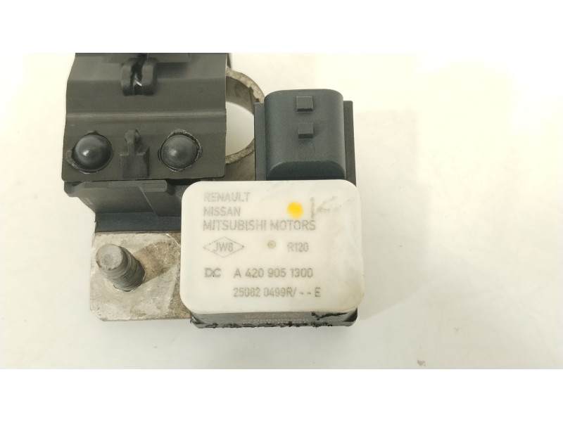 Recambio de modulo electronico para dacia sandero iii 1.0 sce 65 referencia OEM IAM 250820499R  