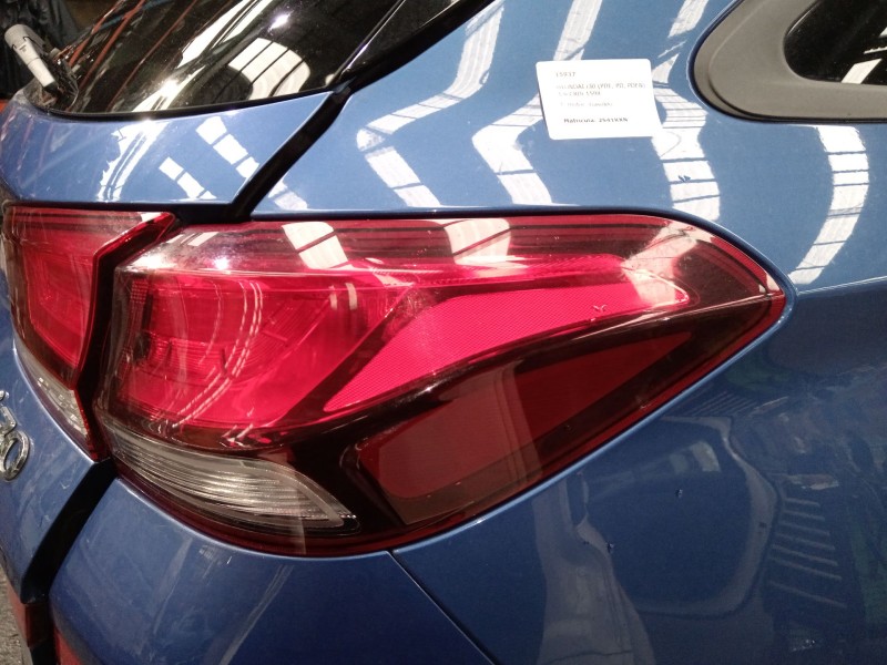 Recambio de piloto trasero derecho para hyundai i30 (pde, pd, pden) 1.6 crdi referencia OEM IAM   