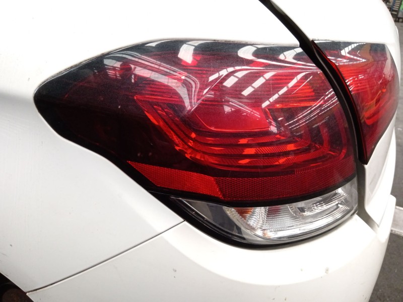 Recambio de piloto trasero izquierdo para citroën c4 ii (nc_) 1.2 thp 110 referencia OEM IAM   