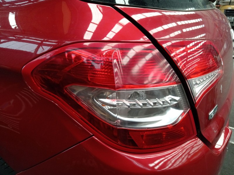 Recambio de piloto trasero izquierdo para citroën c4 ii (nc_) 1.6 hdi 115 referencia OEM IAM   