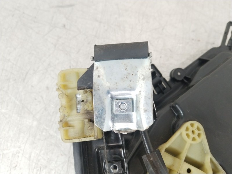 Recambio de elevalunas delantero izquierdo para seat leon (1p1) 1.9 tdi referencia OEM IAM 1P0837401H 1T0959701K 1K0959793N
