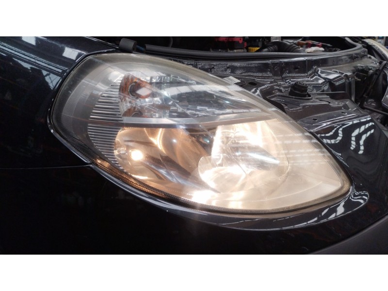 Recambio de faro derecho para lancia ypsilon (843_) 1.2 (843.axb1a) referencia OEM IAM 51702679  