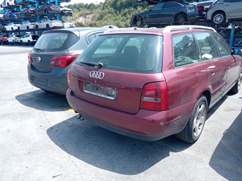 audi a4 b5 avant (8d5) del año 2000