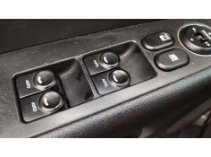 Recambio de mando elevalunas delantero izquierdo para hyundai i30 station wagon (fd) 1.6 crdi referencia OEM IAM   