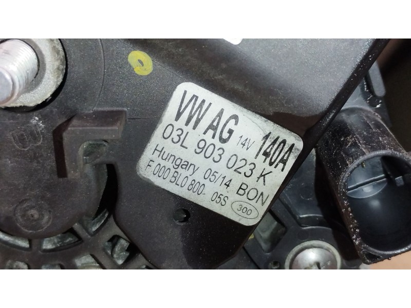 Recambio de alternador para audi a3 sportback (8va, 8vf) 2.0 tdi referencia OEM IAM 03L903023K F000BL0800 