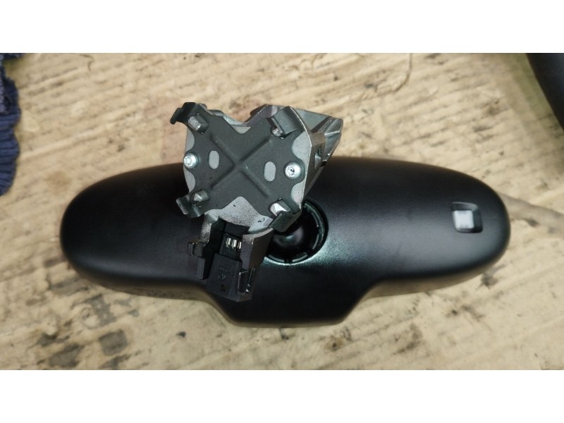 Recambio de espejo interior para audi a3 sportback (8va, 8vf) 2.0 tdi referencia OEM IAM 8U0857511A  