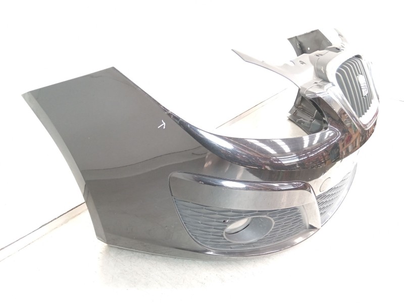 Recambio de paragolpes delantero para seat altea xl (5p5, 5p8) 1.6 tdi referencia OEM IAM 5P0807221  
