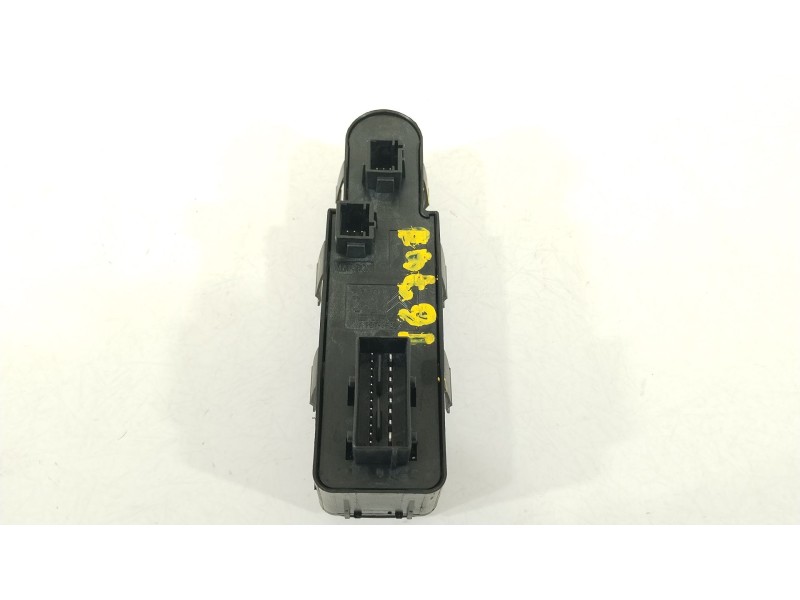 Recambio de mando elevalunas delantero izquierdo para peugeot 5008 (0u_, 0e_) 1.6 hdi referencia OEM IAM 6490X6  