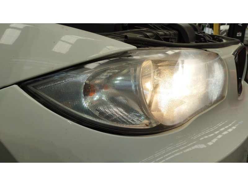 Recambio de faro derecho para bmw 1 coupé (e82) 120 d referencia OEM IAM 63127193388  