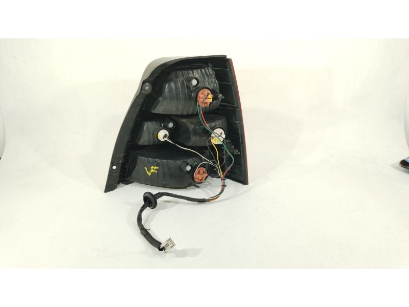Recambio de piloto trasero izquierdo para kia sorento i (jc) 2.5 crdi referencia OEM IAM 924013E510  
