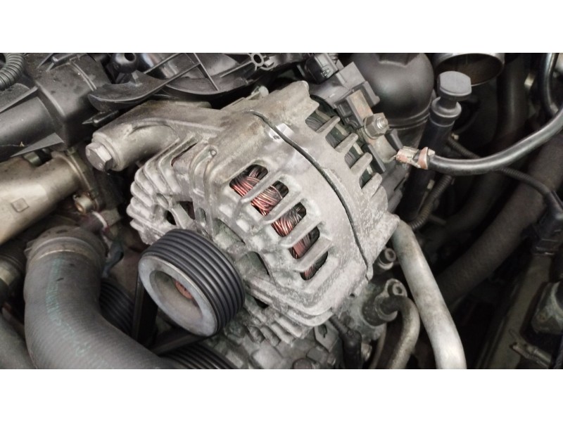Recambio de alternador para bmw 1 coupé (e82) 120 d referencia OEM IAM 7802261 FG18S019 