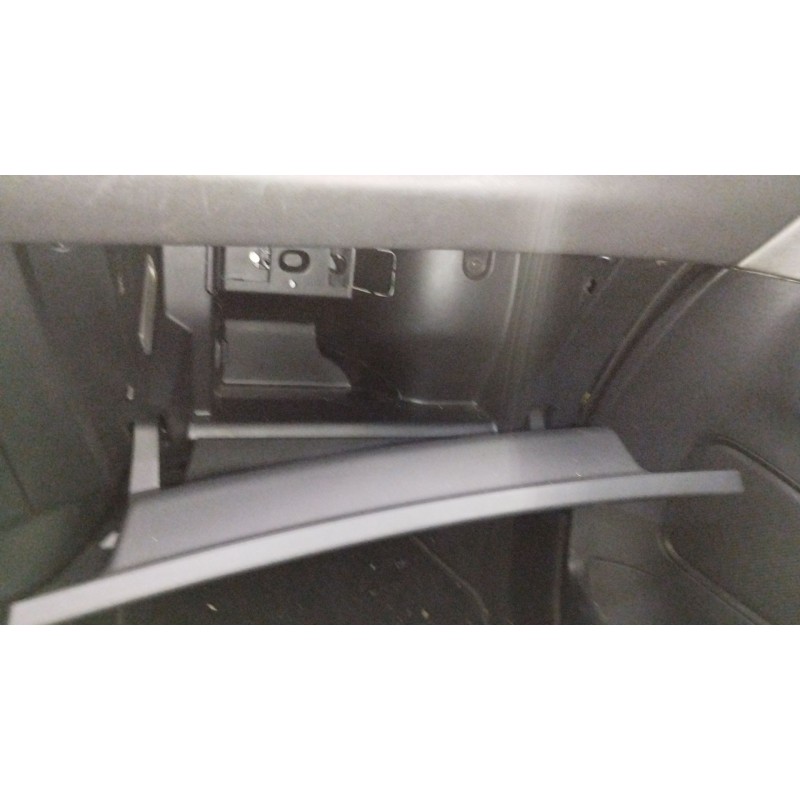 Recambio de guantera para citroën c4 grand picasso ii (da_, de_) 2.0 bluehdi 150 referencia OEM IAM   
