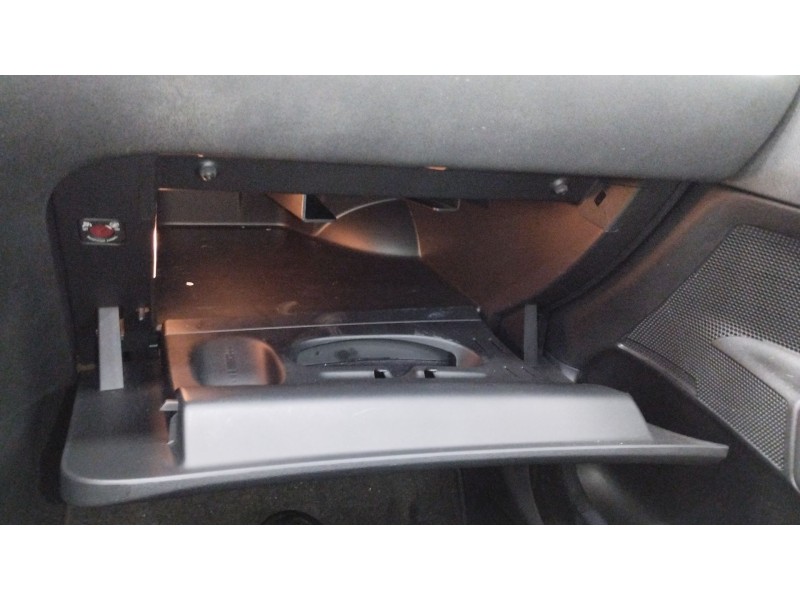 Recambio de guantera para citroën c4 ii (nc_) 1.2 thp 130 referencia OEM IAM   