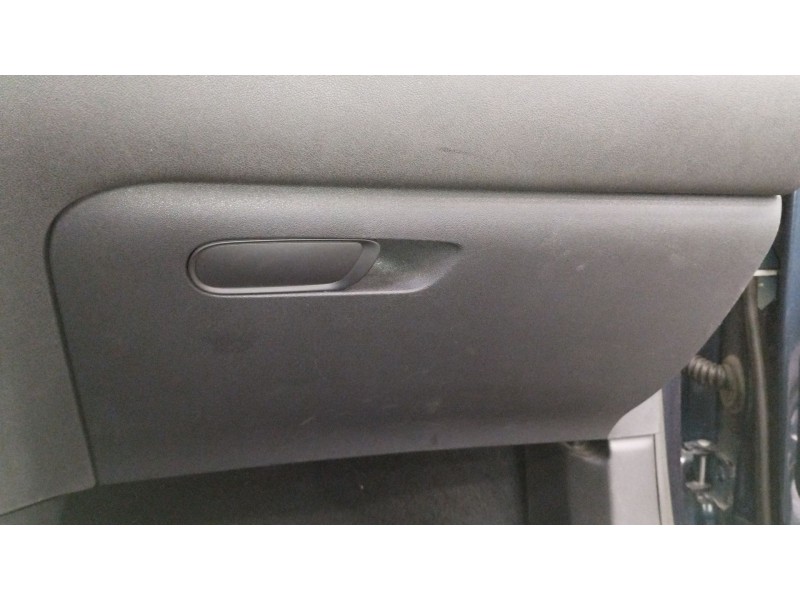 Recambio de guantera para citroën c4 ii (nc_) 1.6 hdi 90 referencia OEM IAM   