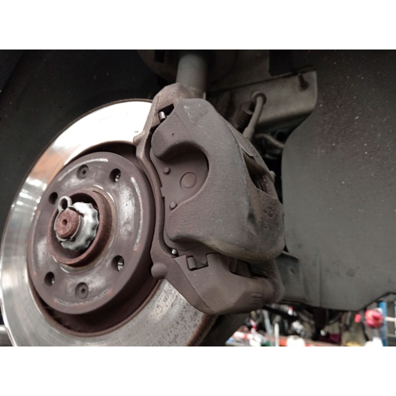 Recambio de pinza freno delantera derecha para citroën c4 ii (nc_) 1.4 vti 95 referencia OEM IAM   