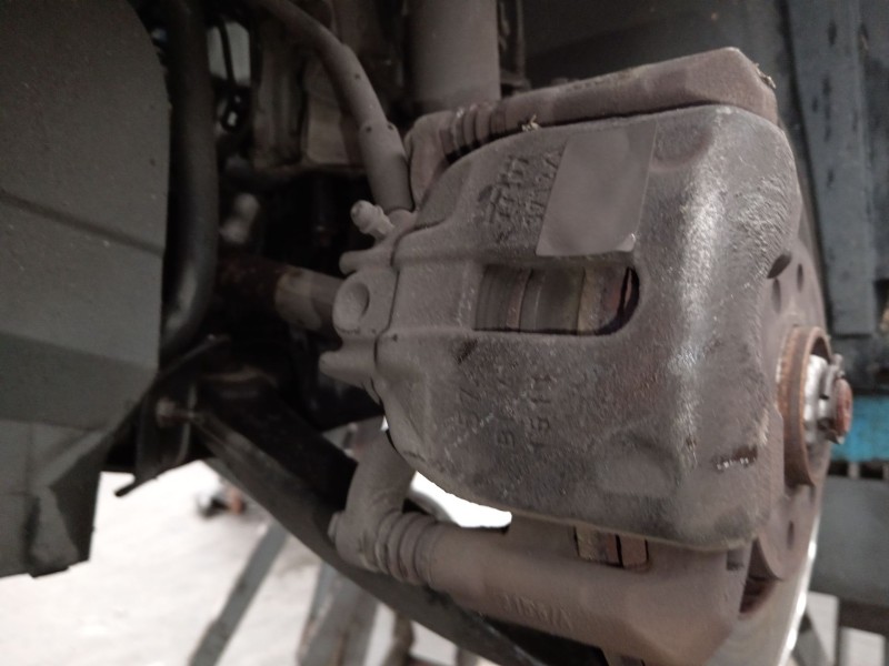 Recambio de pinza freno delantera izquierda para citroën c4 ii (nc_) 1.4 vti 95 referencia OEM IAM   