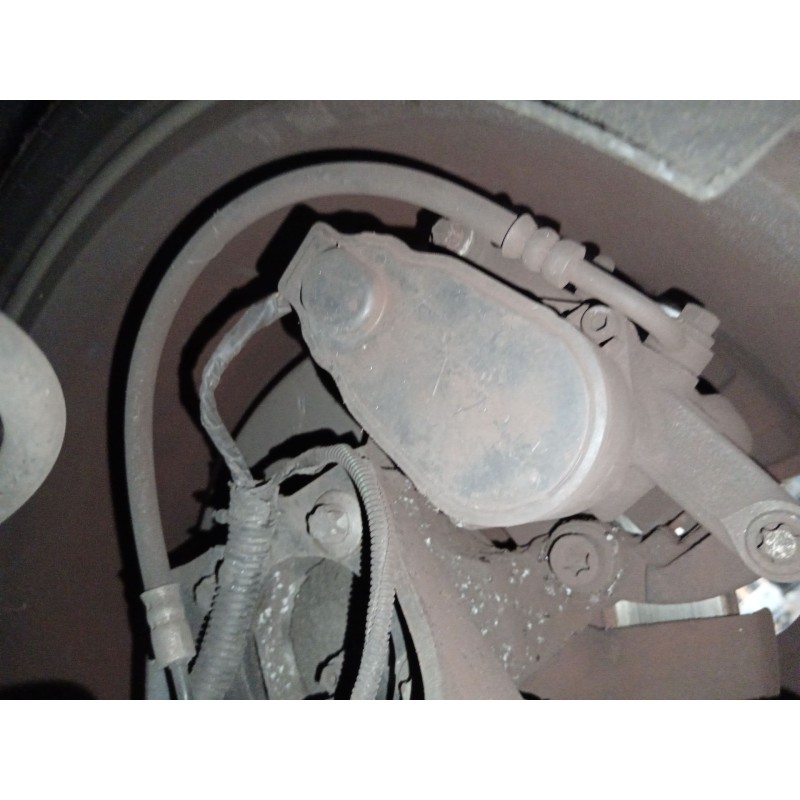 Recambio de pinza freno trasera derecha para citroën c4 picasso ii 2.0 bluehdi 150 referencia OEM IAM   