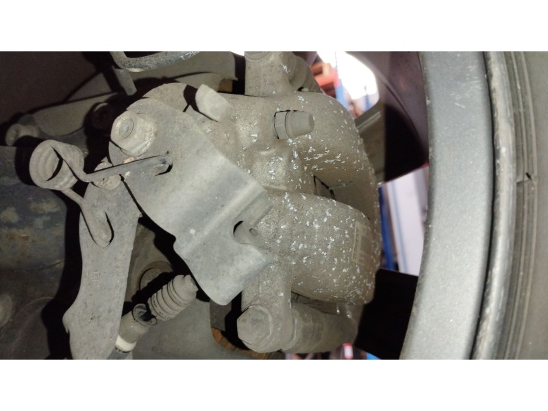 Recambio de pinza freno trasera derecha para citroën c4 ii (nc_) 1.2 thp 130 referencia OEM IAM   