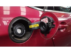 Recambio de tapa exterior combustible para citroën c4 ii (nc_) 1.6 hdi 110 referencia OEM IAM 1517J1   2