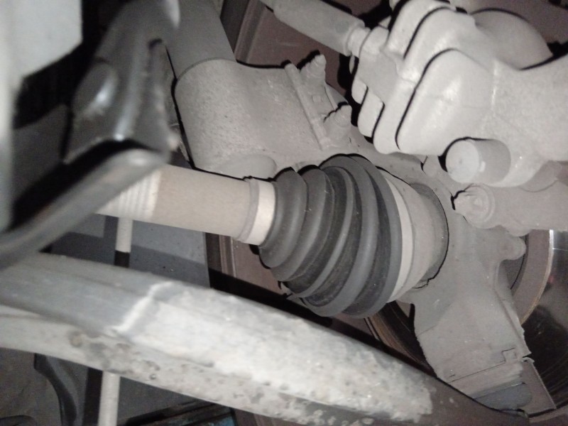 Recambio de transmision delantera izquierda para citroën c4 ii (nc_) 1.6 hdi 110 referencia OEM IAM   