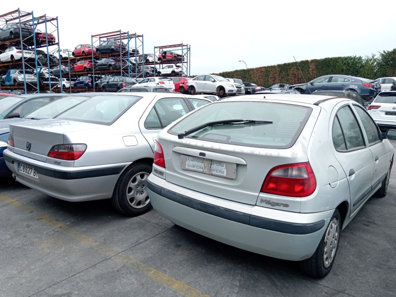 renault megane i (ba0/1_) del año 2000