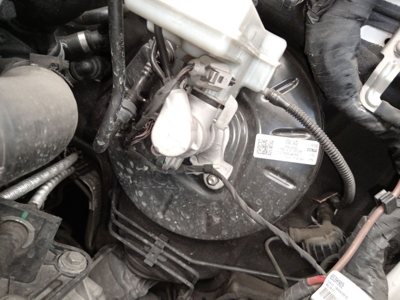 Recambio de servofreno para volkswagen golf vii variant (ba5, bv5) 2.0 tdi referencia OEM IAM 5Q1614105CM  