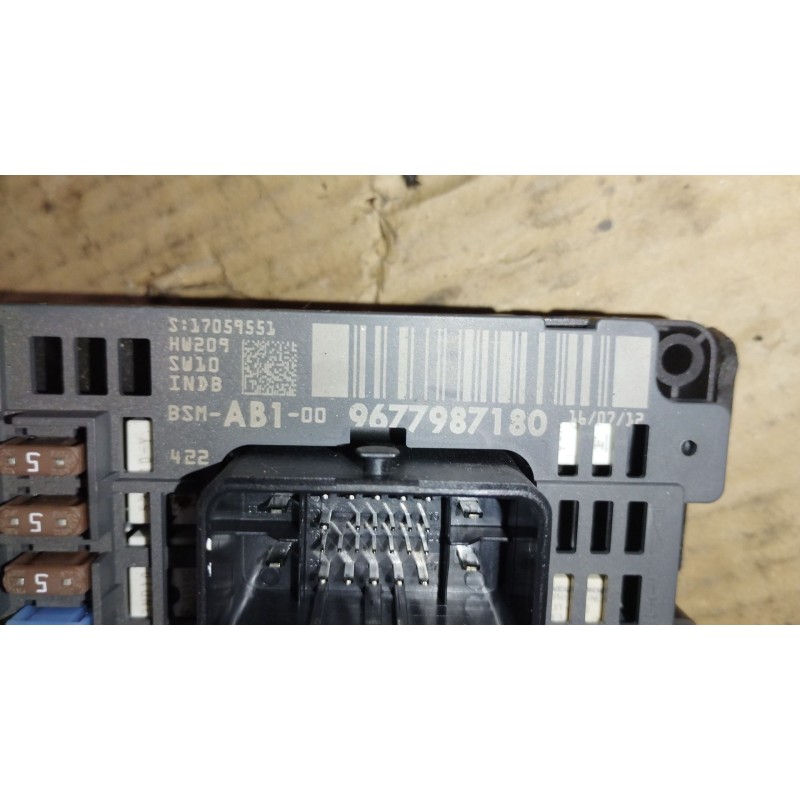 Recambio de caja reles / fusibles para citroën c4 ii (nc_) 1.6 vti 120 referencia OEM IAM 9677987180  