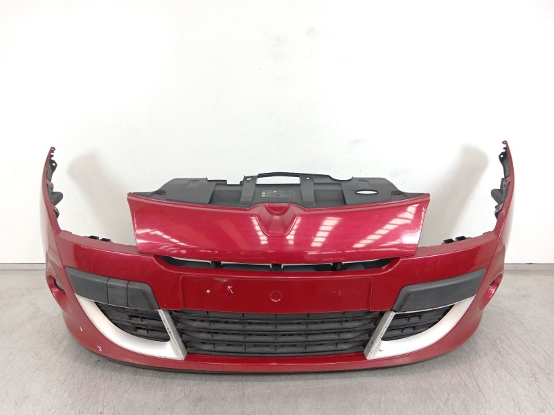 Recambio de paragolpes delantero para renault megane iii hatchback (bz0/1_, b3_) 1.5 dci referencia OEM IAM 620220004R  